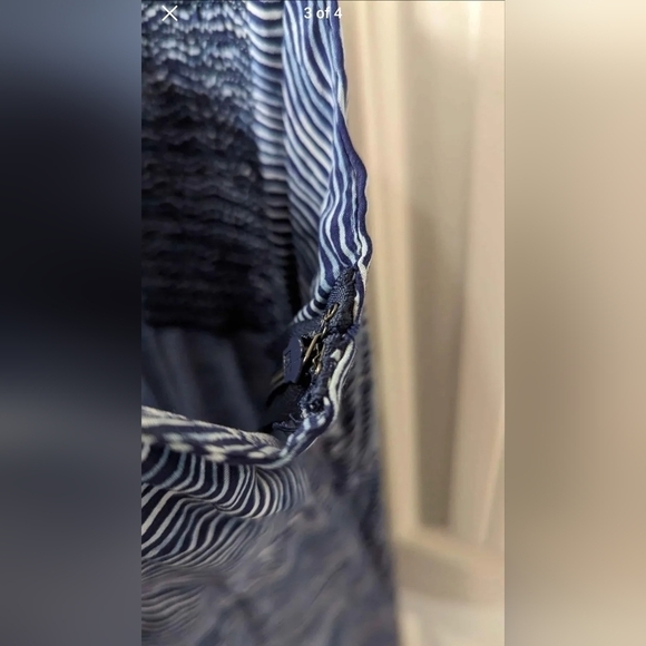 Old Navy Blue & White Waves Dress Size Medium Petite - Picture 3 of 5